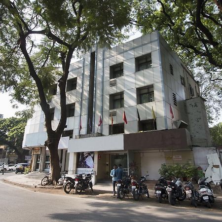 Oyo 6429 Hotel Pearl Púna Exteriér fotografie