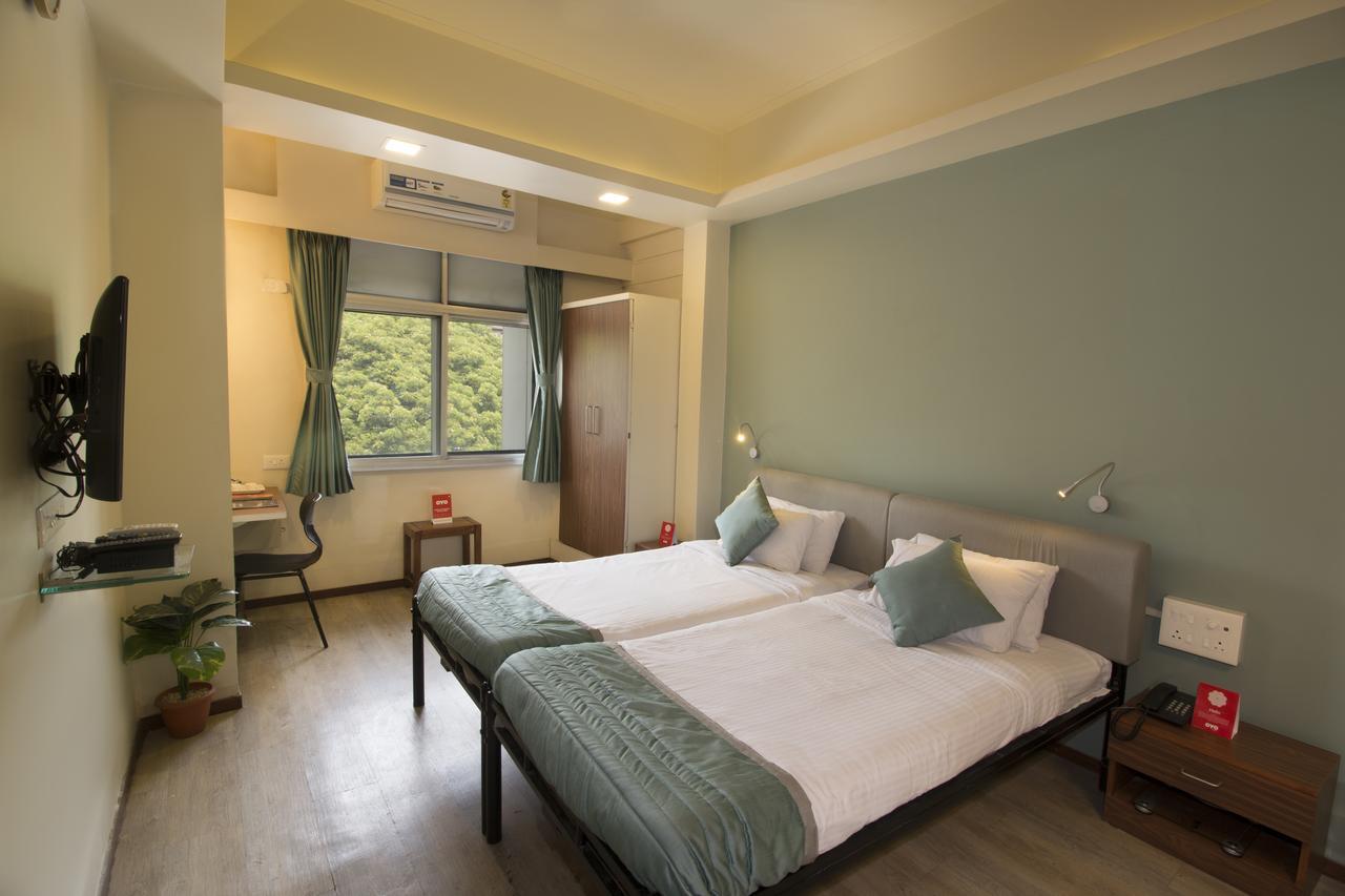 Oyo 6429 Hotel Pearl Púna Exteriér fotografie