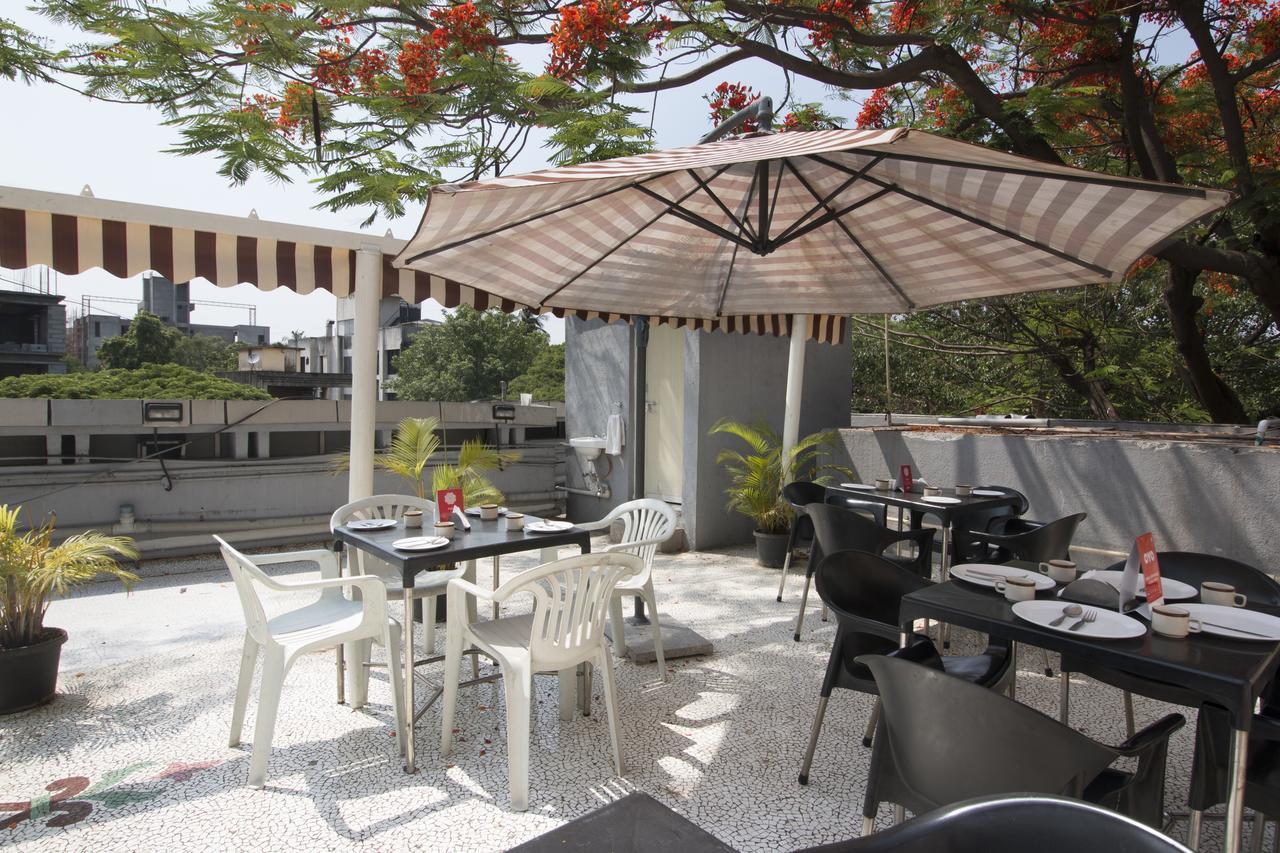Oyo 6429 Hotel Pearl Púna Exteriér fotografie